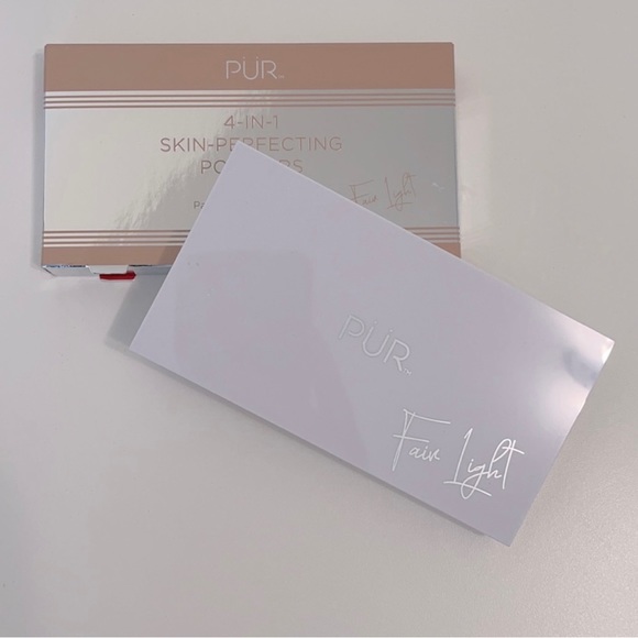 PÜR 4-IN-1 SKIN-PERFECTING POWDER Face Palette FAIR LIGHT - Picture 4 of 8
